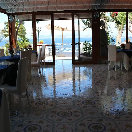 Myage Hotel 4*